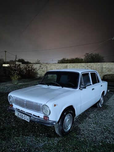 VAZ (LADA): Satışda klassik sedan – Lada/VAZ 2101 (Jiquli), ağ rəng — 2