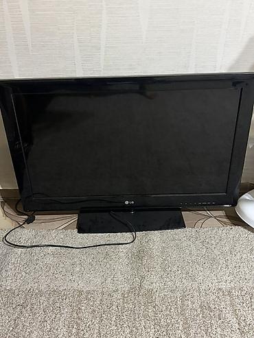 телевизор lg с плоским экраном: Телевизор LG, диагональ около 32–37". Классический ЖК‑экран с — 1