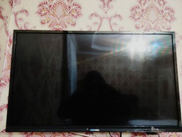 winsor televizor: Б/у Телевизор Yoshiro Led 55" HD (1366x768), Платная доставка