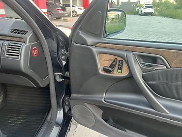s210: Mercedes-Benz E-Class: 2000 г., 3.2 л, Автомат, Дизель, Универсал — 8