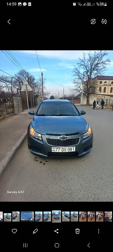 07 2012: Chevrolet Cruze: 1.4 l | 2012 il 4 km Hetçbek — 2