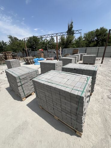 Брусчатка кирпич: Брусчатка кирпич, Для лестниц, Бетонная, Литая, Новый, Бесплатный выезд, Бесплатная доставка, Гарантия — 9