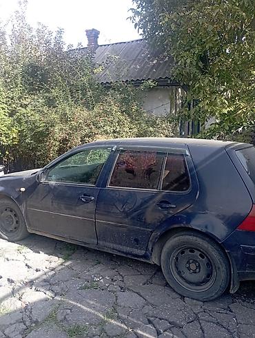 Volkswagen Golf: 1999 г.