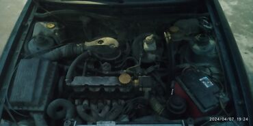 taxil bicen kombayn satisi: Opel Astra: 1.6 l | 1995 il | 357000 km Hetçbek