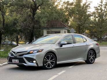 бу стекло: Toyota Camry: 2019 г., 2.5 л, Автомат, Бензин, Седан