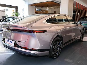 mersedes c class: Changan Qiyuan A07: 1.5 l | 2026 il Sedan — 6