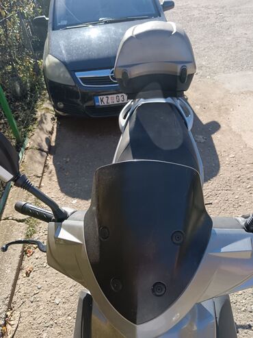 Ostali motocikli i skuteri: Kymco Agility 125 skuter - Zapremina: 125 ccm (serija Agility 125) - — 18