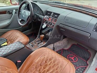 Mercedes-Benz: Mercedes-Benz C‑Class (W202) sedan, qırmızı rəng. - Kuzov: 4 qapılı — 9