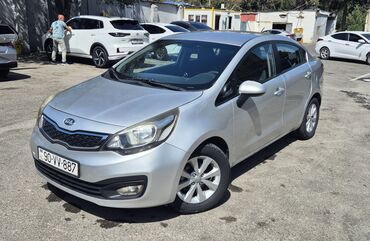 Digər nəqliyyat: Kia Rio: 1.4 l | 2012 il Sedan