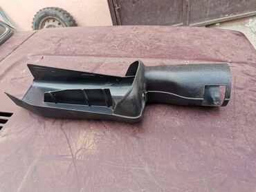 Auto delovi: Obloga plastika volana Lada 2121 Niva. Polovno, ocuvano kao novo — 3