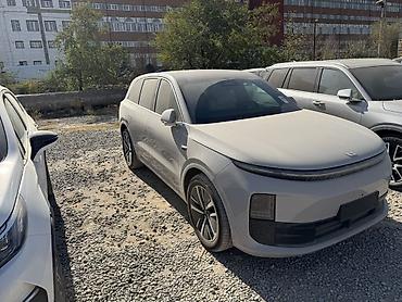 kia niro: Lixiang L6: 2025 г., 1.5 л, Гибрид, Кроссовер — 2