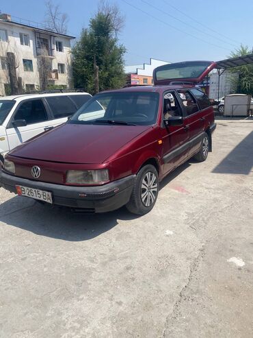 фолсфаген пасат: Volkswagen Passat: 1991 г., 1.8 л, Механика, Бензин