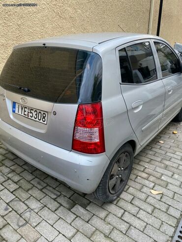 Kia: Kia Picanto: 1.1 l. | 2004 έ. Χάτσμπακ