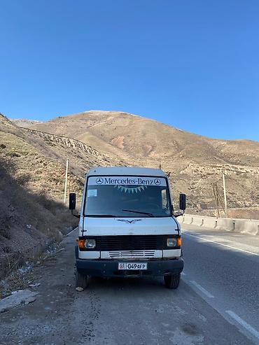 sprinter 2 2: Заказать Мерседес Гигант, Переезд, C грузчиком — 2