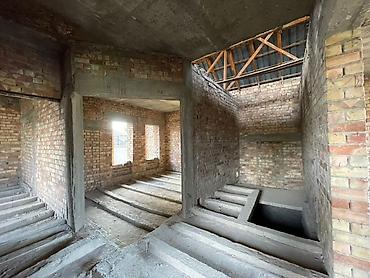 Продажа коттеджей и домов: Продается недостроенный дом, ж/м Арча_Бешик, ул.Бердибаева на первой — 8