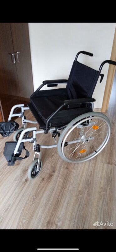Антиквариат: Коляска инвалидная новая распродажа
