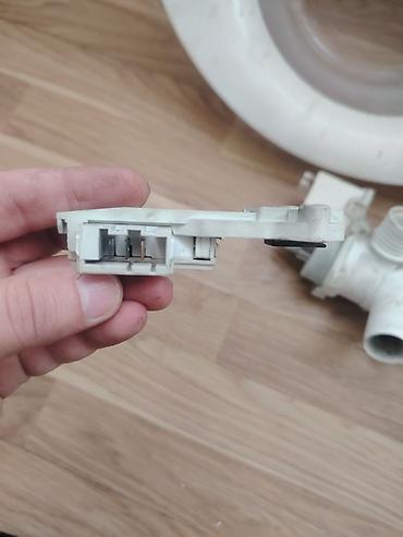 plastik qaplar: Ariston Paltaryuyan üçün qapı kilidi (lock) modulu və pompa nasos - — 1