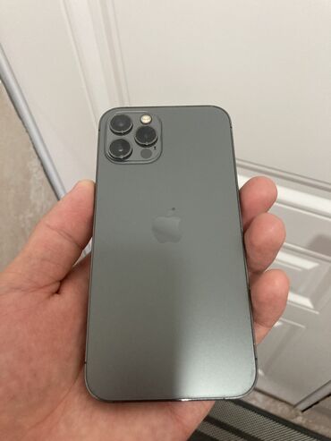 Apple iPhone: IPhone 12 Pro, Б/у, 256 ГБ, 83 %