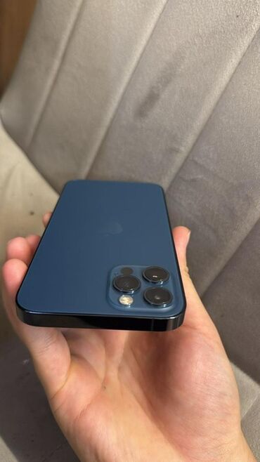 фотограф без опыта: IPhone 12 Pro, Pacific Blue
