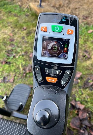 Invalidska kolica: Električna invalidska kolica Medema Quantum 1122 - Snažna električna — 7