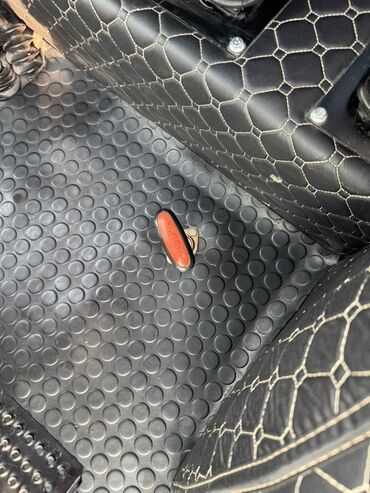 Мини-тракторы Lovol: Трактор колесный 4x4 RT«804» Основные характеристики и оснащение: - — 9