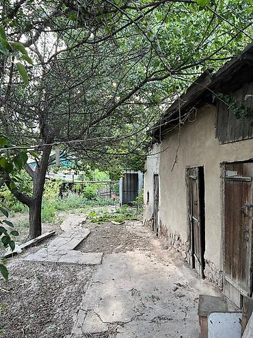 Продажа коттеджей и домов: Жилой дом с приусадебным участком. 4-х комнатный дом, долгосрочная — 15