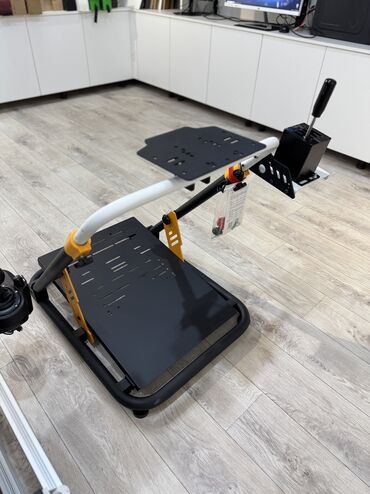 Другие аксессуары для компьютеров и ноутбуков: Pxn A11 Стойка каркас для установки игрового руля Подойдёт Logitech — 2