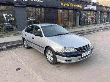 Toyota: Toyota Avensis: 2002 г., 1.8 л, Автомат, Бензин, Седан