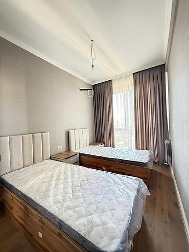 evller: Satılır 3 otaqlı yeni tikili 90 m², Memar Əcəmi m. Kateqoriya Yeni — 3