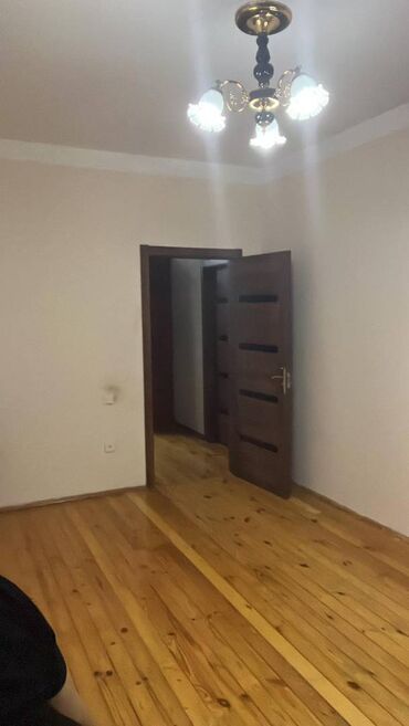 Uzunmüddətli kirayə mənzillər: Həzi aslanov metrosu,Akkordun binasi,19 mərtəbənin,18-ci mərtəbəsində — 7