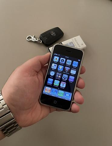 Apple iPhone: IPhone 3G, < 16 GB, Gümüşü — 7