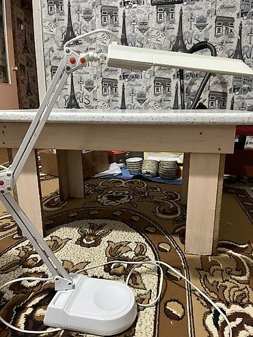 лампы led: Настольная лампа с articulated-рычажным кронштейном и массивным — 2