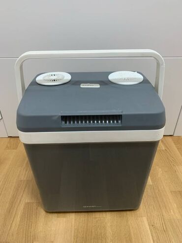 nove alu felne 15: Mini frižider Austria First- 12 i 220V Odlican frizider, Ausria