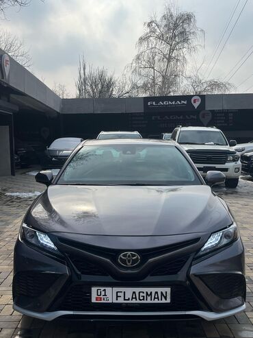 Toyota: Toyota Camry: 2022 г., 2.5 л, Автомат, Бензин