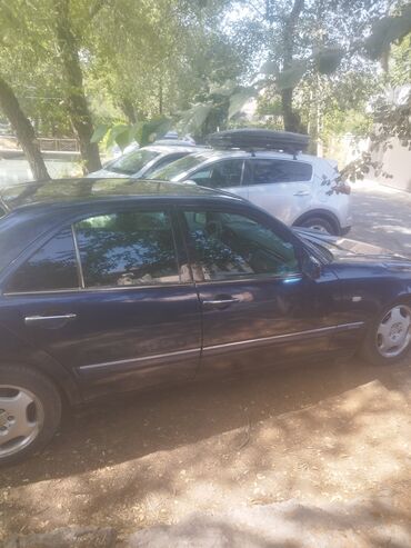 купить мерседес 609 с пробегом в россии: Mercedes-Benz : 1999 г., 2.4 л, Автомат, Бензин, Седан