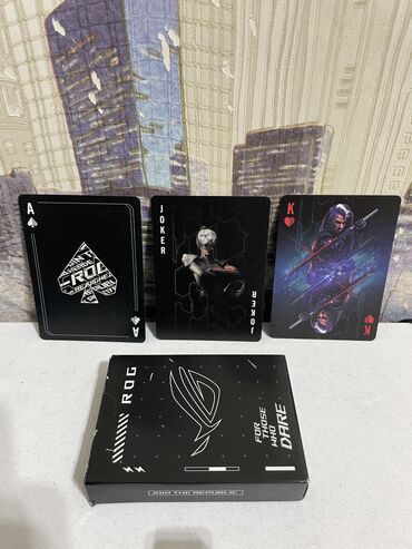 orfoqrafiya ve orfoepiya lugeti: Asus rog oyun kartları, heç yerdə satılmır. Xaricdən alınıb. Kartın 1i