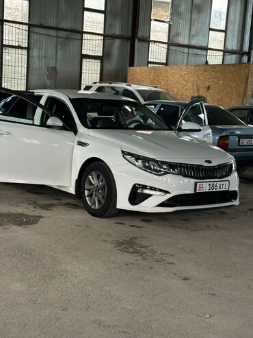 машина мерс с: Kia K5: 2018 г., 2 л, Автомат, Газ