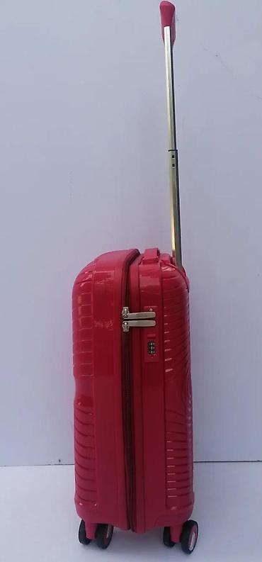 Putni koferi i torbe: Tvrdi kofer na točkiće – ručni kabinski format - Materijal — 3