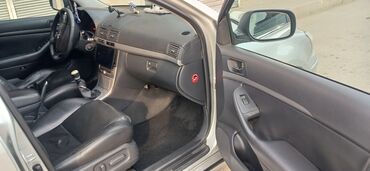 Toyota: Toyota Avensis: 2 l | 2007 il — 20