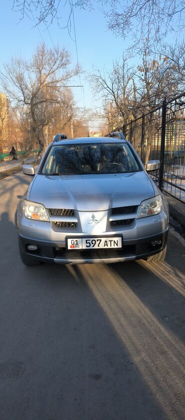 Mitsubishi: Mitsubishi Outlander: 2006 г., 2.4 л, Автомат, Бензин, Кроссовер