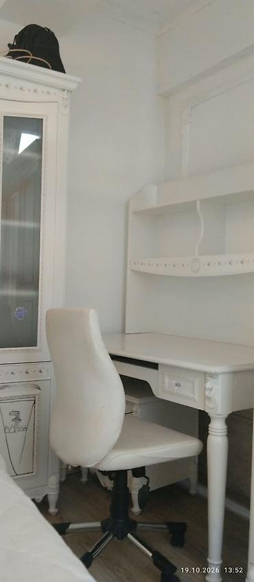 gənc odasi: Gənc odası satılır 1300azn. Əla vəziyyətdədir. Ünvan :Gənclik & — 3