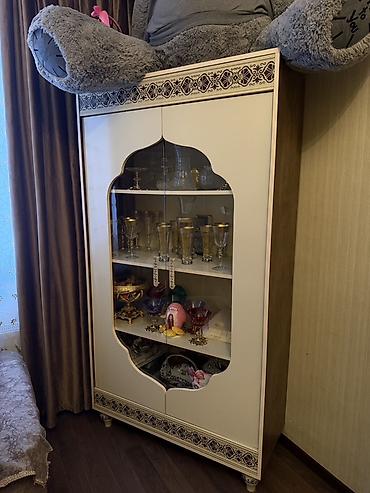 qapi avropa: Vitirajlı bufet-vitrin şkaf - Material: MDF/LDSP korpus, ön hissə — 1
