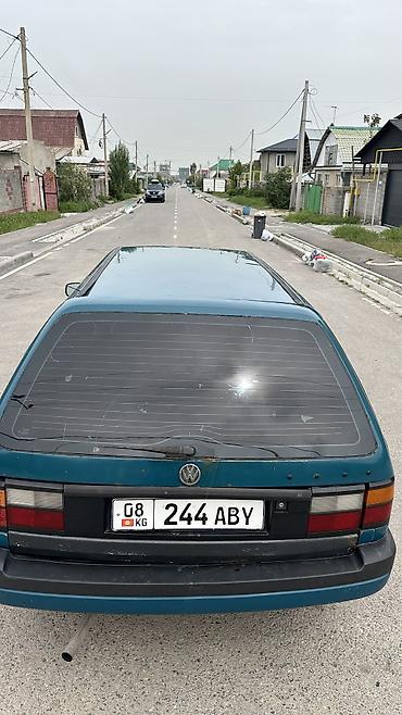 passat b: Volkswagen Passat: 1992 г., 1.8 л, Механика, Бензин, Лифтбек — 2