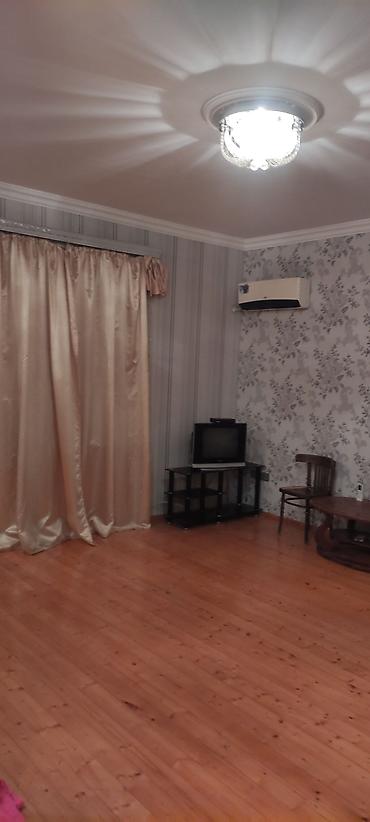 Недвижимость: Bineqedi Sentralnide 3mertebeli binanin2 ci mertebesinlde 1 otaqli — 7