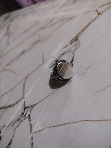 tek qas: Üzük, Gümüş, Qaşsız