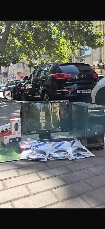 Masaüstü kompüterlər və iş stansiyaları: Fujitsu monoblok kompüter. Əsas xüsusiyyətlər: - Model: HP ProDesk — 6