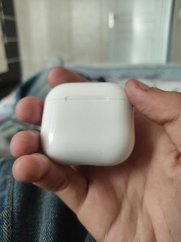14 pro max 128: Apple AirPods 4 – simsiz qulaqlıq Xüsusiyyətlər: - Model: AirPods 4 — 8