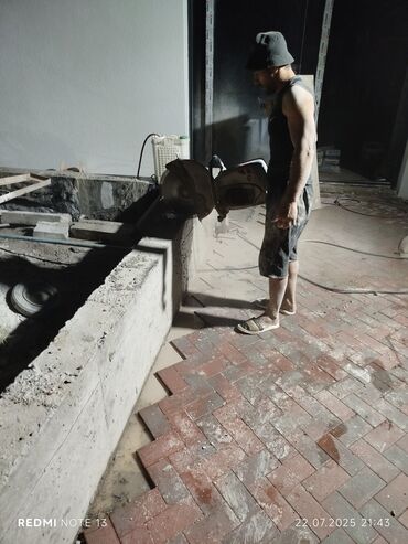 Beton işləri: Səssiz tozsuz səliqəli kəsim. Beton katlavan monolit kubik -da lalafo.az — 20 Beton işləri: Səssiz tozsuz səliqəli kəsim. Beton katlavan monolit kubik — 20