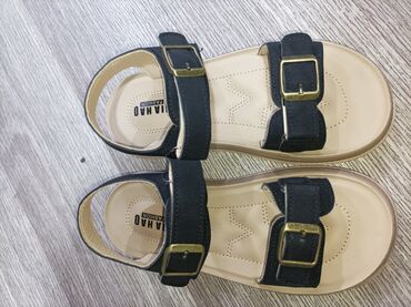 сандали детские найк: Сандалии фабричные
31-37
1200
