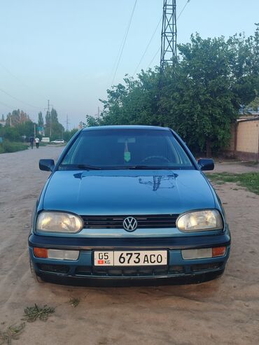 Volkswagen: Volkswagen Golf: 1994 г., 1.6 л, Механика, Бензин, Хэтчбэк